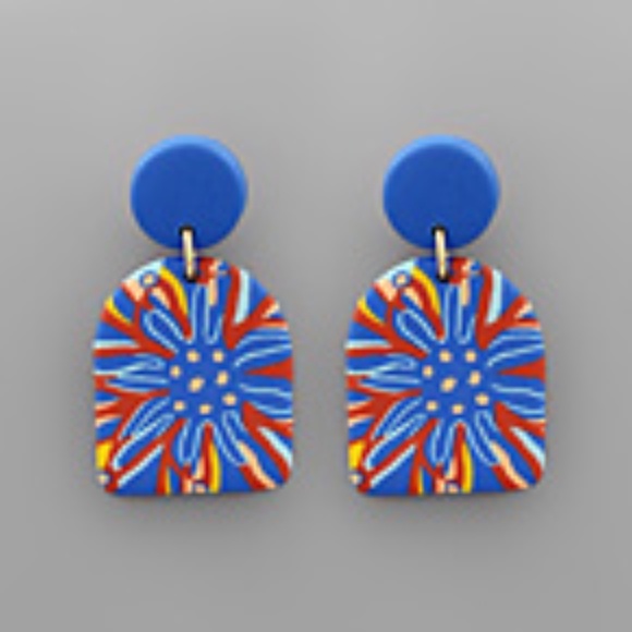 Geometric Flower Print Clay Earrings - Picture 1 of 2